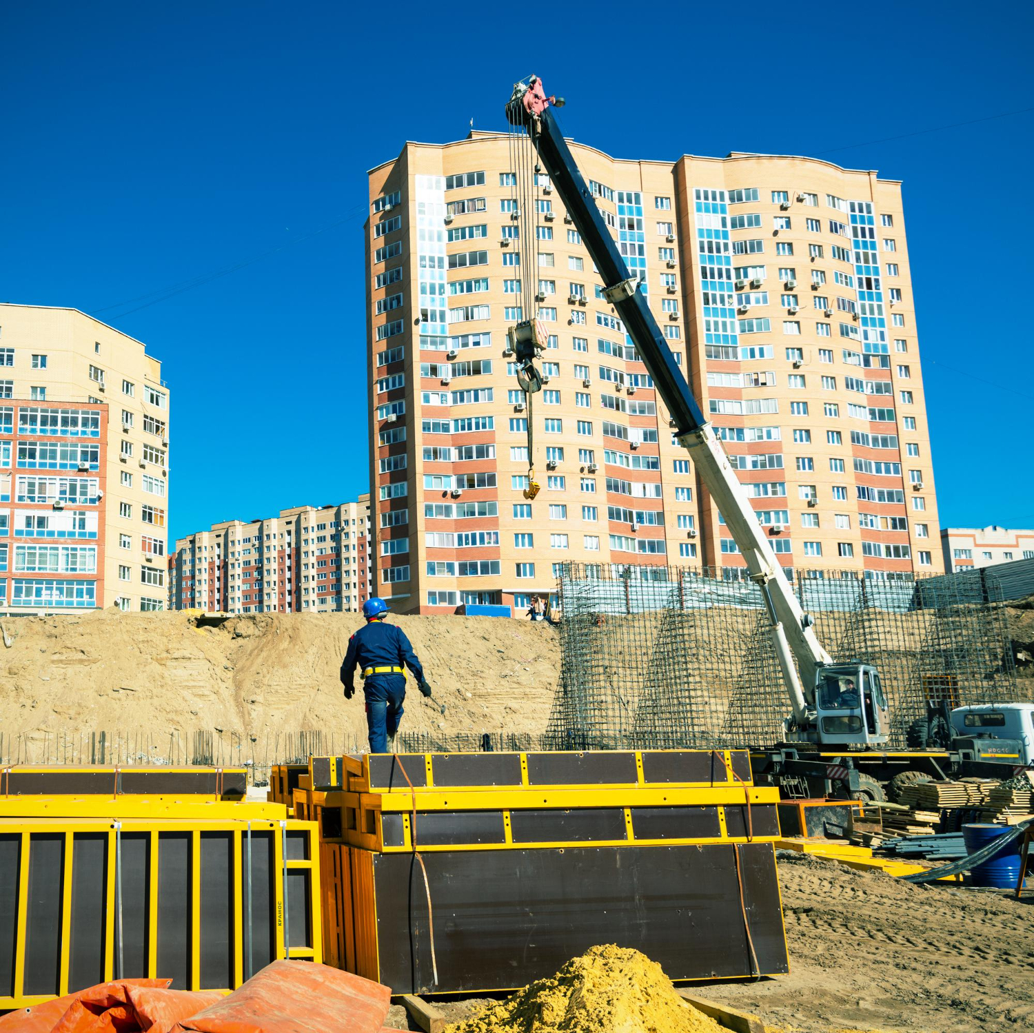 Civil construction and structural service